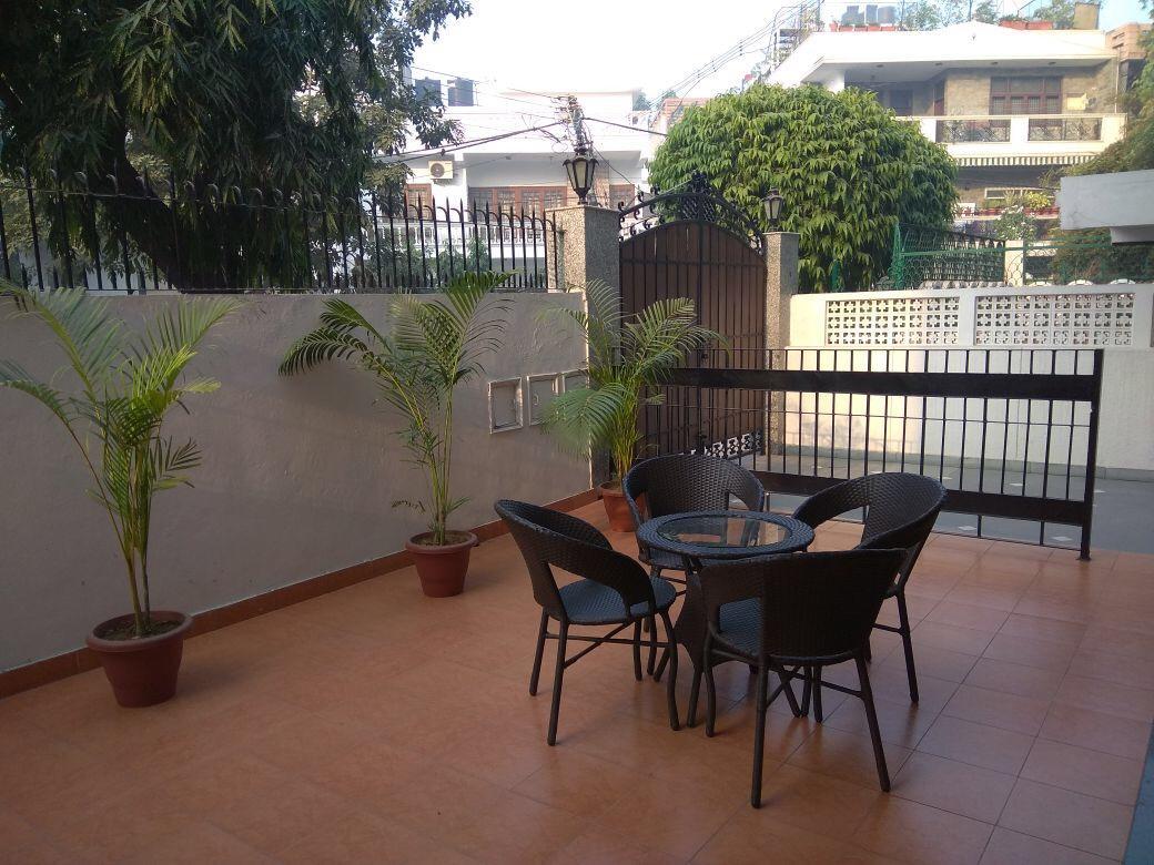 Bed and Breakfast The Neem Nuova Delhi Esterno foto