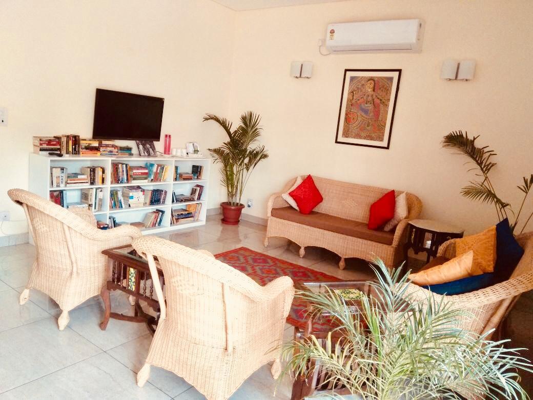 Bed and Breakfast The Neem Nuova Delhi Esterno foto